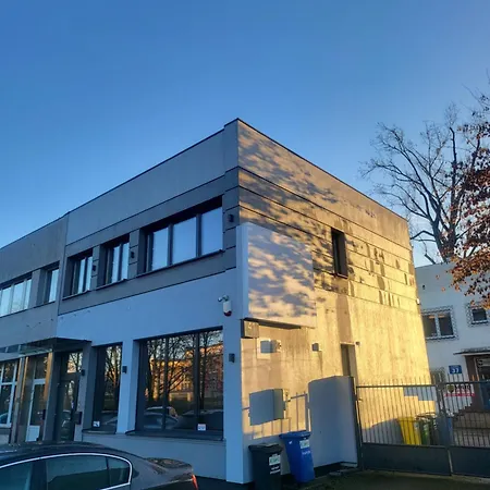 Rooms4rest Bokserska - Private For Tourists - Atr Consulting Sp, Z O,o, Warsaw
