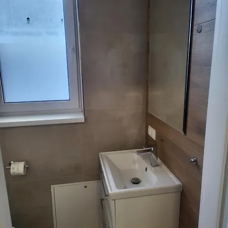 Rooms4rest Bokserska - Private For Tourists - Atr Consulting Sp, Z O,o, Varsovia