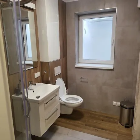 Rooms4rest Bokserska - Private For Tourists - Atr Consulting Sp, Z O,o, Varsovia