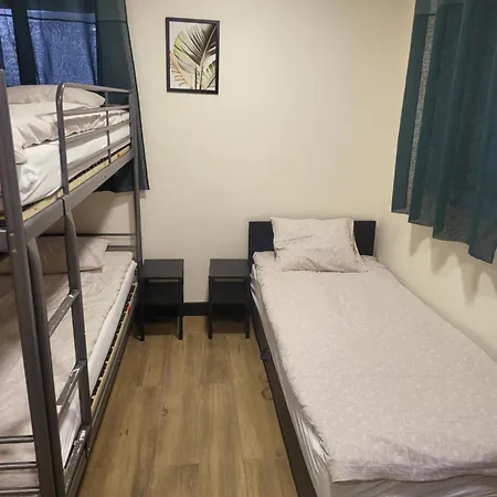 Rooms4rest Bokserska - Private For Tourists - Atr Consulting Sp, Z O,o, 旅馆