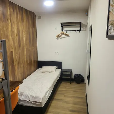 Rooms4rest Bokserska - Private For Tourists - Atr Consulting Sp, Z O,o, * Warsaw