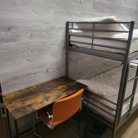 호스텔 Rooms4rest Bokserska - Private For Tourists 바르샤바