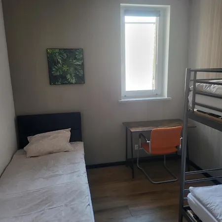 Rooms4rest Bokserska - Private For Tourists 호스텔 *
